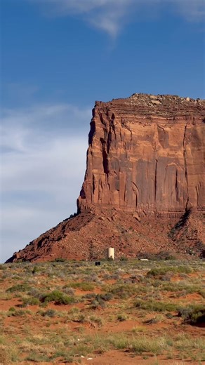 Join us on our 2.5 Hour Sunset Tour of the beautiful Monument Valley! 🌅 | Goulding's Lodge - Monument Valley