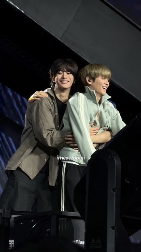 แอนตัน Riize: ความน่ารักของหมีตั้นในคอนเสิร์ต
