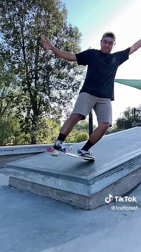 Casper slide #Skateboarding