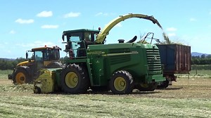 The final clip I have of young gun Hugh Loane chopping wheat silage at "Mill Farm South" Hagley back on 26th November 2021. | Craig's Farming Photos & Videos
