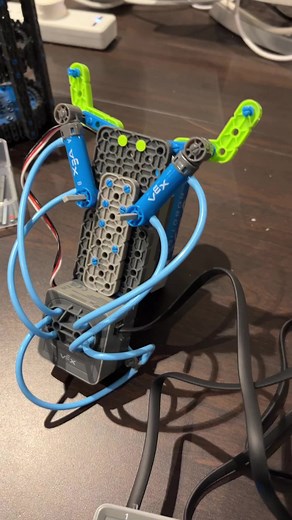 2.6K views · 12 reactions | VEX IQ Pneumatic Claw | Creator Academy | Facebook