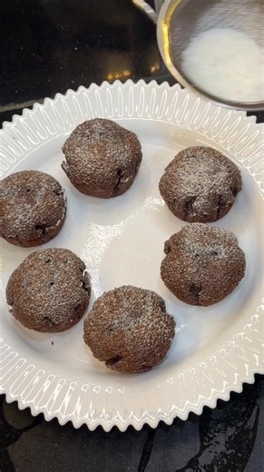 3 Ingredients Chocolate Cupcakes Ready in 15 Minutes