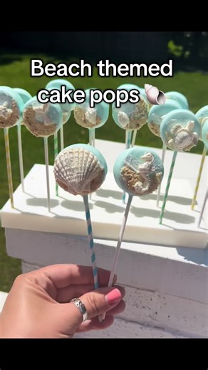Delicious Beach-Themed Cake Pops Recipe