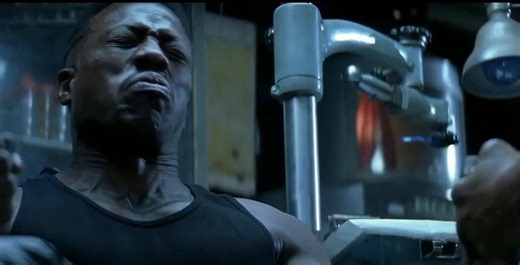 "quero que você argumente que o Arkham Origins é underrated e merecia mais reconhecimento, SEM usar aquela cena do Alfred"manos da net: