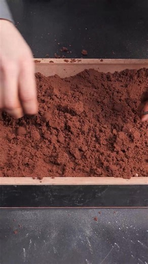 Melting metal cans.. wait for the end | Productive Panda