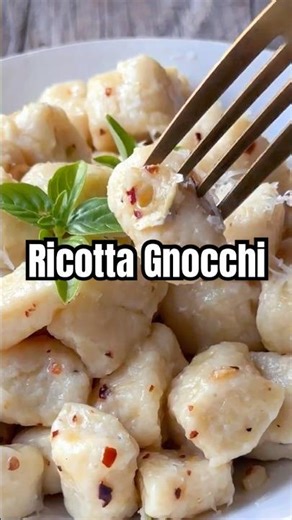 Ricotta Gnocchi in 20 Minutes 😍 Soft, Light & Easy!