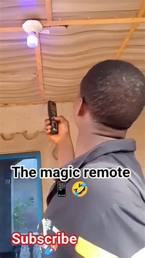 the magic remote 📱🤣 #viral #comedy #funny