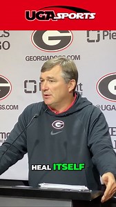 Coach Smart shares tough news on RB Branson Robinson after his injury against Mississippi State 🤕 #KirbySmart #UGA #Georgia #GeorgiaBulldogs #GeorgiaFootball #UGAFootball #SEC #InjuryUpdate #Dawgs #GoDawgs | Georgia Bulldogs