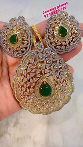 62 reactions · 6 comments | Jewelry planet Booking no 9718539779 #beautifull #jewelryreel #premiumjewelry #adchainpandent #karwachauthspecial #dewalispecial #jewellery | Jewelry Planet | Facebook