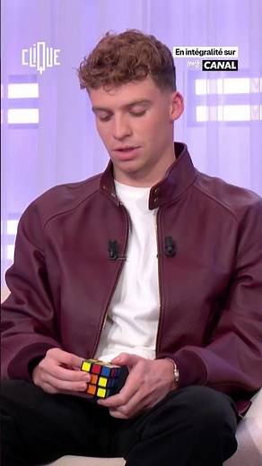 Léon Marchand expert en Rubik's Cube - CANAL+