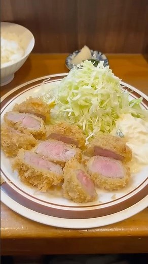 上野エリアの激渋とんかつ屋！ヒレカツライスが最高【とん平】