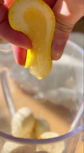 Homemade Frozen Yogurt with No Sugar