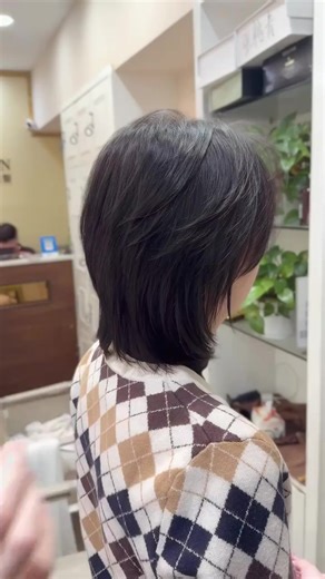 Trendy Mullet Layer Hairstyles for Creative Looks