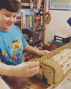 1K reactions · 138 shares | Make a music box that plays tunes you compose yourself! Learn about the history of music machines, the science of pitch and frequency, and the art of music composition as you construct your next concerto.  Build something amazing with Eureka Crate! Engineer hands-on projects, tinker with mechanics & more — delivered monthly. | KiwiCo | Facebook