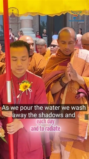 🙏 The Tradition of Bathing the Baby Buddha on Vesak Day - One of the most beautiful and meaningful