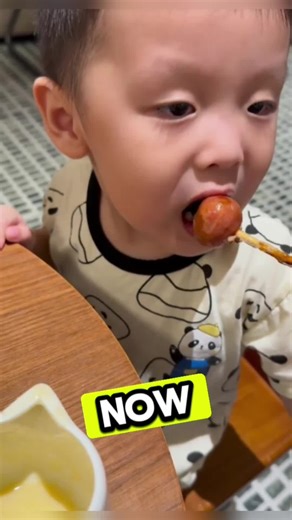 Baby 💞 Eating Delicious Trophy 😋 #fyp #forypupage #foryou #viralvideo