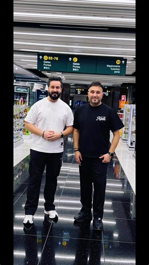 وصول الفنان مارتن ياقو مع العازف المبدع نونو برخو الى استراليا لإحياء حفلات في استراليا ومنها حفلة مالبورن وذلك يوم الاحد المصادف ١/١١ Martin Yaqo Noonoo Barkho Haroon D.J Rafid Yousif PolaDjrobert RobertBasman ZuhairRaNi HalaTaJibran MarkasAlex MikaelDjadnan DjadnanWalid Bidaweed@ | Walid Bidaweed