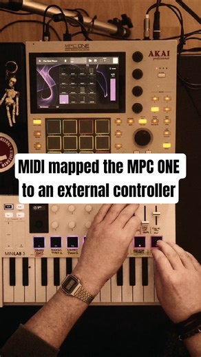 MIDI mapped the MPC ONE to an external controller #sampling #mpc #beat #hiphop #boombap