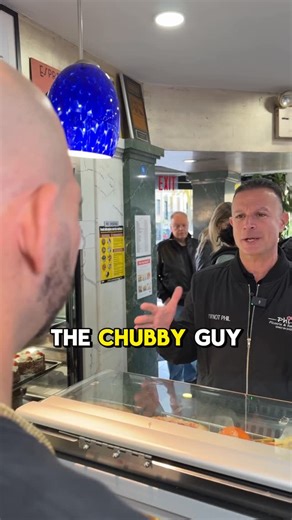 PhilsPizzaSyosset on Instagram: "I know the owner bro. The big chubby guy used to give me a couple extra pastries on the arm. You know the big chubby guy Biagio 🤌🏻🇮🇹🥮🍕 📍 265 Jericho Turnpike, Syosset, NY 11791 📞 (516) 364-6900 🍕 Call us for curbside, takeout, delivery or dine in 🍽️ Reservations are a must Friday, Saturday & Sunday #bakery #brooklyn #customerservice #fat #skinny"