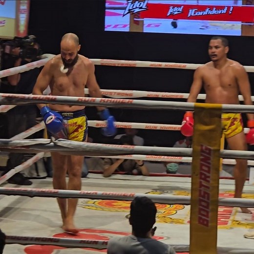 482K views · 22K reactions | កែង ឡៅ ចន្ទ្រា នេះបាត់យូរហើយ | ទ្បៅ​ ចន្រ្ទា  vs ​ មហាម៉េត​ អេតទ្បាស 22 វិច្ឆិកា 2025 | រ៉ែនដូ Kun Khmer Fighter | Facebook