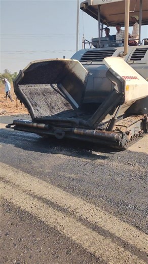 Naushad Zain | D.B.M pech work road work . #roadwork #DBM #driver #driverlife #minivlog | Instagram