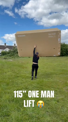 How Is He Carrying Samsung’s 115” TV Like This?! 😂