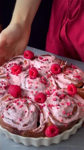 My Love Language🩷Raspberry Rolls #valentinesday #cinnabon #baking #raspberry #rolls #recipe