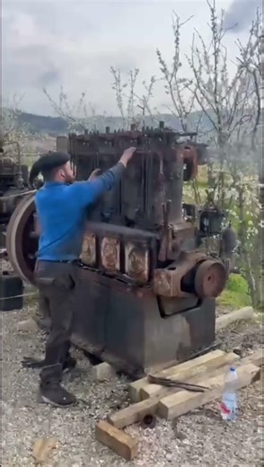 Marco Furini Revives 1924 OM Engine 😱 4 Cylinder 100HP Beast Starts Again!