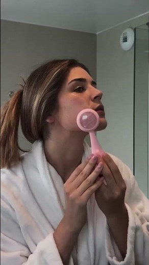 Premium deep clean facial cleanser device | PMD Clean Pro RQ