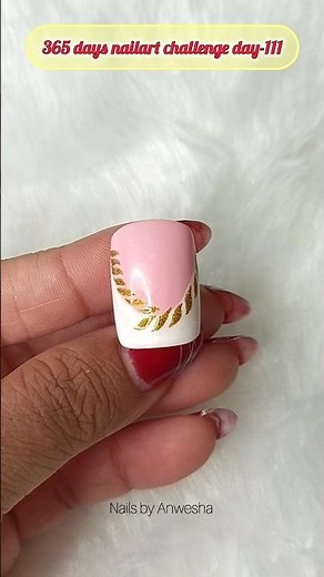 💖Simple, classy & elegant nail art in just a few minutes✨💅#NailArt #NailDesign #Nails #TrendingReels