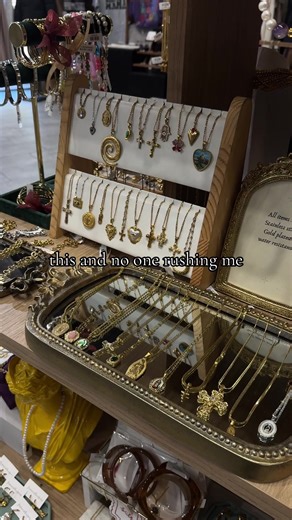 let me take a gander #jewlery #girlthings #shopping #fy