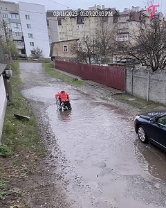 He didn't drive by when saw that someone stuck in a puddle | Tips & Tricks