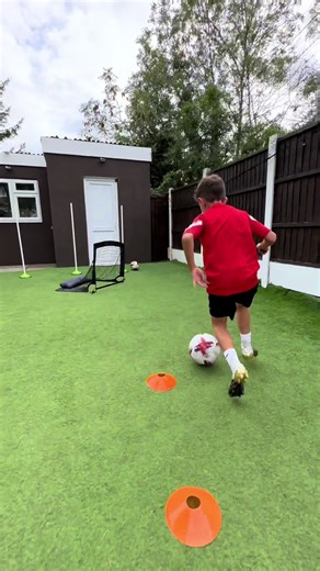 Effective Soccer Dribbling and Passing Training