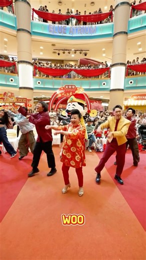 金爺爺 JinYeYe on Instagram: "🚨【太狂了！比赛延期 + 豪送日本大阪包车游🇯🇵】还没跳的朋友，这次真的赚到了！💃🕺 看到群星们跳得这么 HORSEH，你是不是也脚痒痒了？😎 小编收到太多私信说来不及拍，为了回馈大家的热情，我们决定玩大的！！ 🔥 HORSEH Dance Challenge 正式延长至 2月13日！ 🔥 重点是！奖池大升级！加码送出总价值 RM9,388 的超级大奖！ 😱✈️ 只要你敢跳，我们就敢送！不管你是萌娃、朋友还是家人，只要上传参赛，就有机会赢取 Poh Kong 999 金币 + 豪华礼盒，甚至还能 去日本大阪玩！ 🎁 🔥 3 大组别火热进行中 (FINAL CALL: 2月13日截止)： 👶 萌系组｜👯‍♀️ 团体组｜🏠 家庭组 🎁 奖品超级丰富： 🏆 【全场终极大奖】(1份) (我们将从 3 个组别中，选出最 HORSEH 的一位/一组赢家) 🇯🇵 🎉总价值 RM9,388 的「3天大阪私人包车服务 + 往返机场接送」！ ⚠️ 注意：此大奖配套仅限 2 人同行 (For 2 Pax Only)