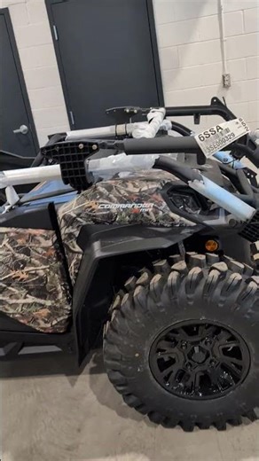 The Ultimate Mud Machine 🦆 Can-Am Commander XMR