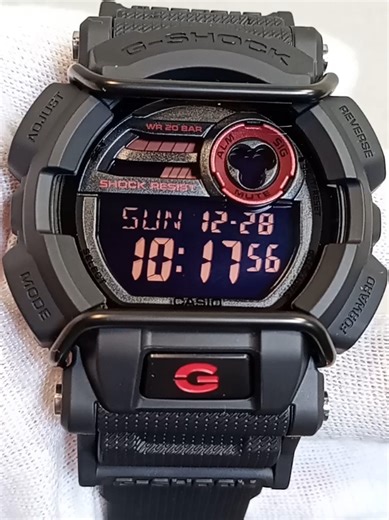 CASIO G-SHOCK GD-400-1 Review and Features