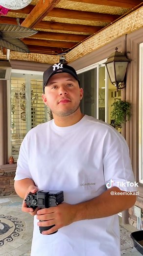 Teaching Arabic Phrases to German Cameraman | Funny Prank Reaction