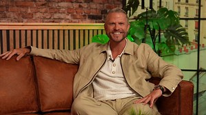 Der 44-Jährige verteilt bei RTL wieder Rosen: Er geht nochmal auf Liebes-Suche! Paul Janke bekommt eine zweite Bachelor-Staffel