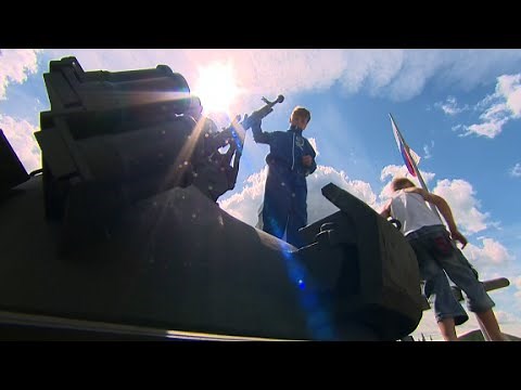 Military 'fun park' opens in Russia