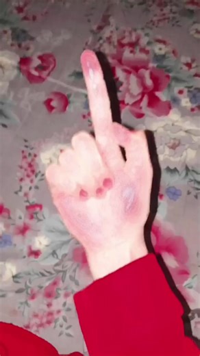 Unique Hand Movements and Fun Moments