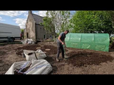 016: Finishing the Veg Patch | Saving a 17th Century Scottish Farmhouse