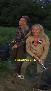 11K views · 1.4K reactions | Catch up on last night’s Watch Out at the Pecker and Bush with the best landlady in town @hannahstitfall  @kellyesomers joined her to keep the rowdiest punters on the Springwatch set in line…@chrisgpackham2 and @strachan.michaela But things still managed to get out of hand 﫠 Catch up on BBC iPlayer  #springwatch #springwatch20 #peckerandbush | BBC Springwatch | Facebook