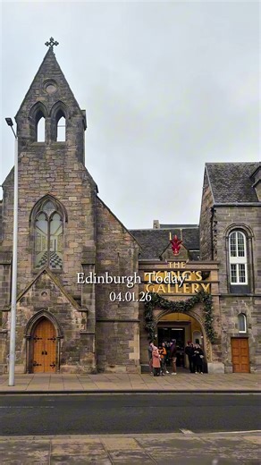 Edinburgh Winter Wonderland: A Beautiful Snowy Day