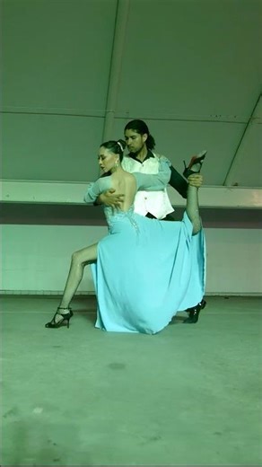 "Tango is a feeling that is danced." 💙 Laura Cruz & Fernando Aguiluz – Tango Performance in Ocotlán