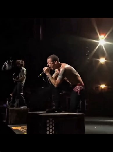 Linkin Park - Given Up Live Performance Highlights 2007