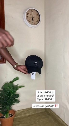 NOUVEAUTÉ / Casquette STREET ALL BLACK VINTAGE 🔥 Disponible en pièce unique , quantité limitée. 📍 - Prix : 4.000 F 2 PCS : 7.000 F 3 PCS : 11.000 F Livraison gratuite sous 24h Expédition à l’international possible 📍Dakar , Cices Foire en face du stade Léopold S.S 📍Abidjan Pour les commandes : 221-781152048 ( Lien WhatsApp en bio ) Suivez nous pour plus de nouveautés : @horizon____officiel #horizonclothinghub #boutiqueenlignesn #vintagehomme #casquettehomme #pourleshommes #stylehommes #dakars