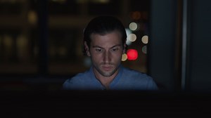 We’re all working hard. SmartSleep Deep Sleep Headband also puts your sleep to work. (for those who sleep less than 6 hours nightly due to lifestyle) #TakeChargeOfYourSleep | Philips Sleep Wellness