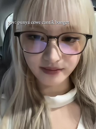 Kecantikan Liz IVE dalam POV Menawan