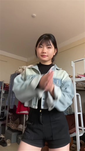 Nhảy TikTok Trend: Mẩy và Các Xu Hướng Mới