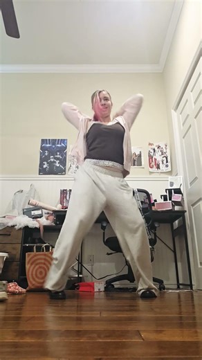 Sorry, it's not great this choreo is so hard 😭😭😭 #katseye #dancecover #dance #pinkyup